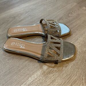 Rouge Helium Geometric Rhinestone Flat Sandals